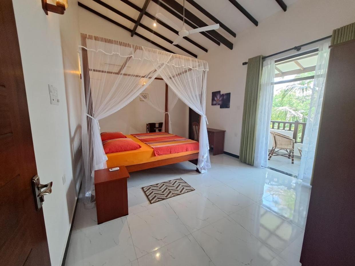 Villa 76 Weligama Exterior photo